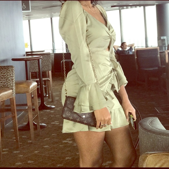 Princess Polly Satin Dress - Picture 3 of 7